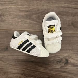 Adidas Superstar